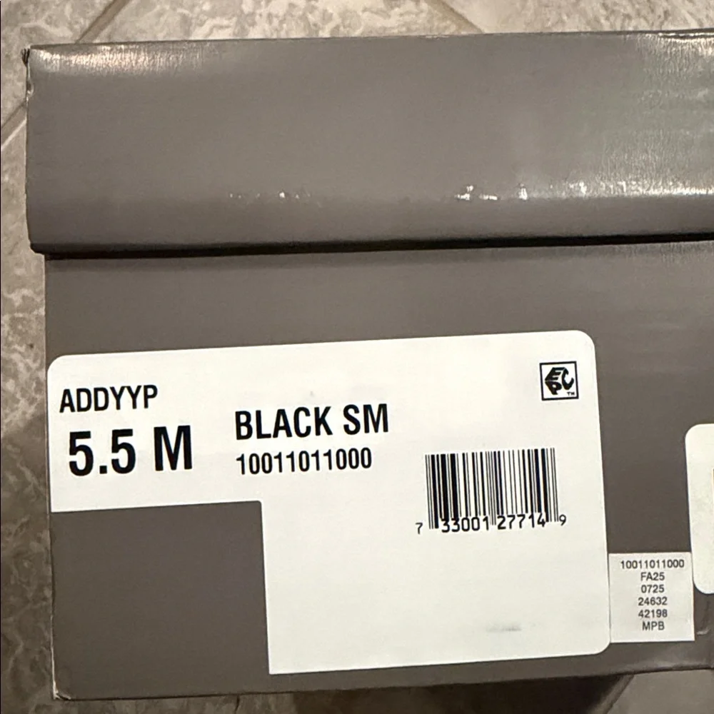 Style & Co Addyy Dress Zipper Boots in Smooth Black, Size 5.5, NEW in Box